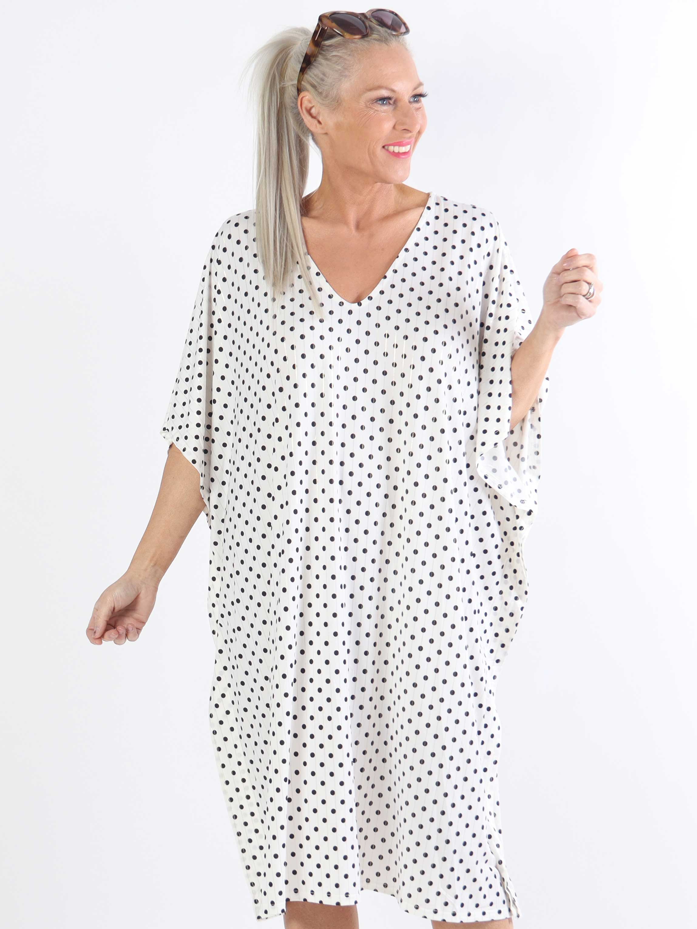 Azmina Dot - Tunikaklänning i plus size med resår och lös passform